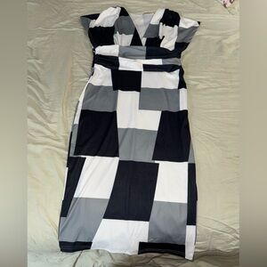 Never worn Geometric stretchy need length dress